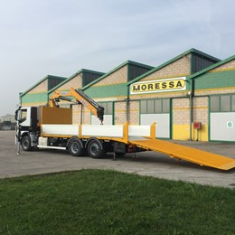 iveco_rampe_dicarico_idrauliche_effer_205_moressa.jpg
