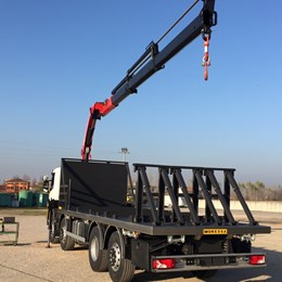 scania_4assi_palfinger_pk17001_sld3_cassone_fisso_portatubi_moressa.jpg