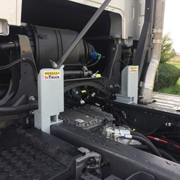 volvo_4assi_moressa_intercambiabile_InTruck.jpg