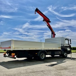moressa_moressasrl_specialistidelsollevamento_crane_palfinger_ribaltabile_ribaltabiletrilaterale_mercedes_atego_trivellato_trivellatoindustriali_palfingerag_cassonefisso_industria4.0.jpg