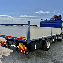 moressa_moressasrl_specialistidelsollevamento_gru_palfinger_cassone_cassonefisso_iveco_eurocargo_edilizia_trasporto_costruzioni_alluminio_stefanellispa_palfingerag_palfingeritalia_industria40.jpg