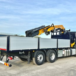 moressa_specialistidelsollevamento_crane_gru_volvo_volvotruck_volvotruckcenter_effer_effercrane_hiab_hiabitalia_truck_cassone_cassonefisso_allestimento_loadercrane_grusuautocarro_allestimenti_remsrl_argano_pianale.jpg