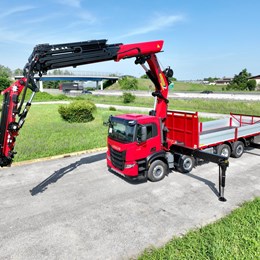 moressa_palfinger_loadercrane_crane_cranes_iveco_ivecotruck_trucks_gru_grusuautocarro_camioncongru_allestimenti_cassonefisso_cassone_tec_tec7_ratrasporti_romanaldi_cantieri_edilizia_costruzioni_ple_verricello.jpg
