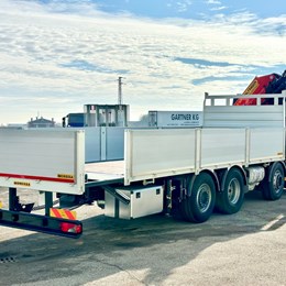 moressa_specialistidelsollevamento_iveco_stefanellli_gru_crane_loadercrane_ple_cestello_cesta_pianalefisso_cassonefisso_cassoneallungabile_pianaleallungabile_verricello_argano_allungabile.jpg