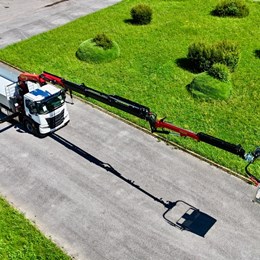 moressa_allestimenti_allestimentoautocarri_allestimentiveicoli_autogru_autocarri_camion_camiongru_grupalfinger_palfinger_antenna_jib_ribaltabile_ribaltabiletrilaterale_tipper_tippers_cesto.jpg