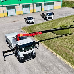 moressa_specialistidelsollevamento_gru_loadercrane_crane_palfinger_iveco_grusuautocarro_ribaltabiletrilaterale_ribaltabile_tipper_tippers.jpg